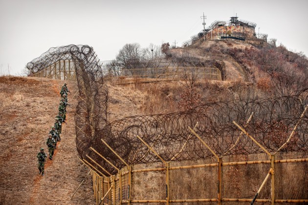 Park Jongwoo: DMZ. Demilitarized Zone of Korea
(c) 2017 Park Jongwoo
Book published by Steidl 2017