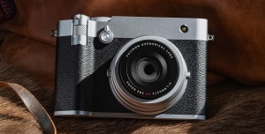 Review: Fujifilm GFX100RF